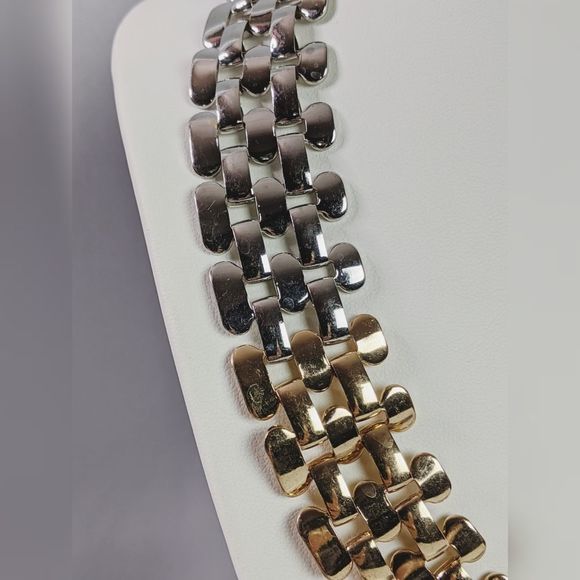 Steve Madden Gold & Silver Tone Collar  Necklace - Picture 7 of 8